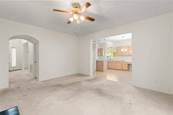 1100 Bellingham Place, Arlington, TX 76001