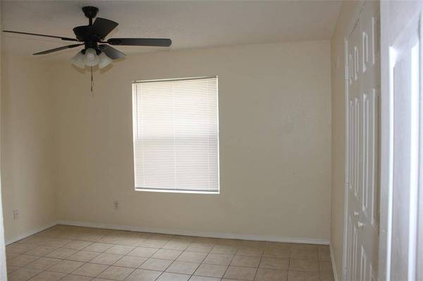 630 Bluechalk Drive, Cedar Hill, TX 75104