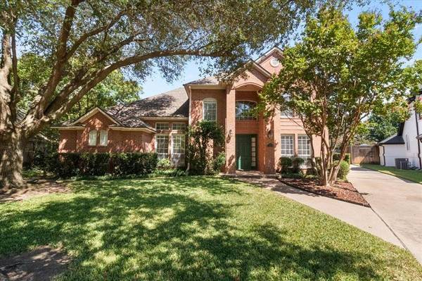 6907 Marina Shores Court, Arlington, TX 76016