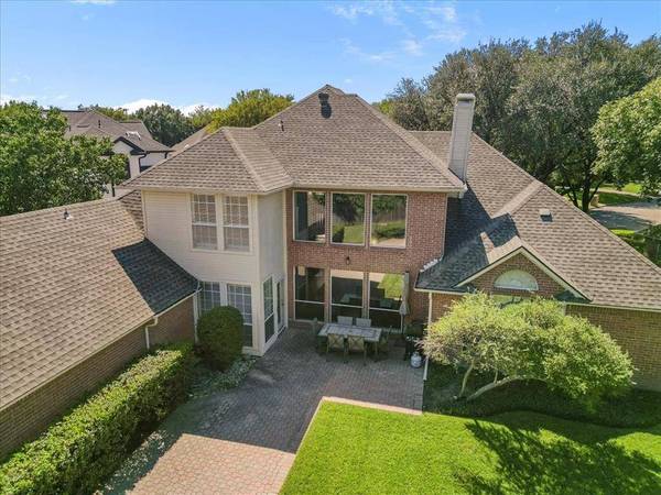 6907 Marina Shores Court, Arlington, TX 76016