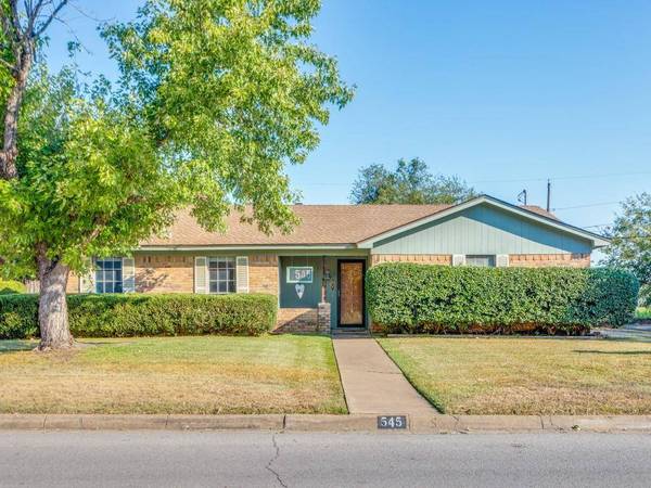 545 Chambers Creek Drive, Everman, TX 76140