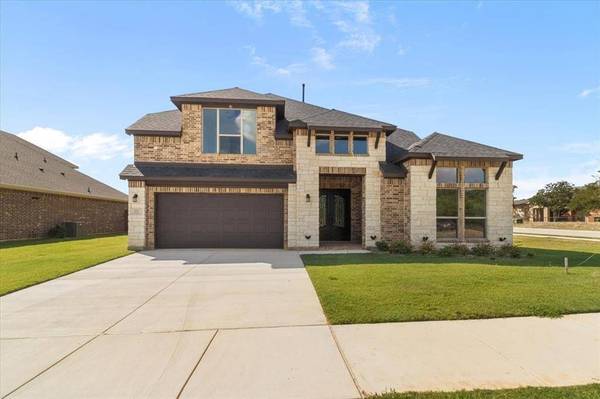 929 Ryed Lane, Fort Worth, TX 76120