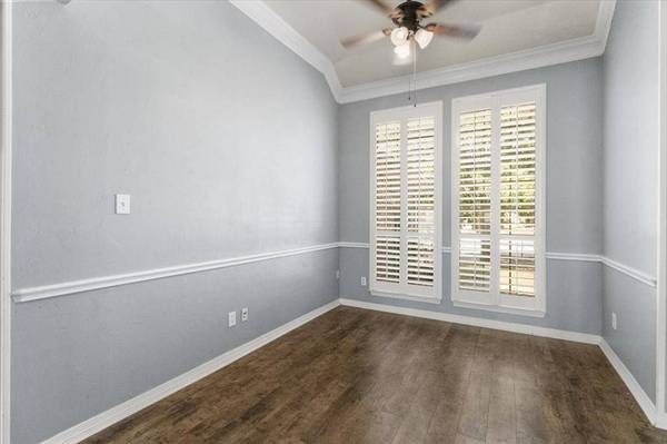 123 Garden Court E, Arlington, TX 76013