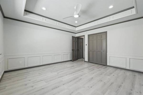 2107 Emerald Lake Drive, Arlington, TX 76013