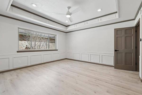 2107 Emerald Lake Drive, Arlington, TX 76013