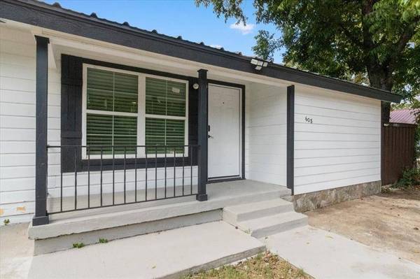 608 N East Street, Arlington, TX 76011