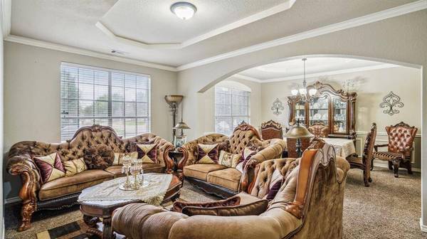 4703 Enchanted Bay Boulevard, Arlington, TX 76016