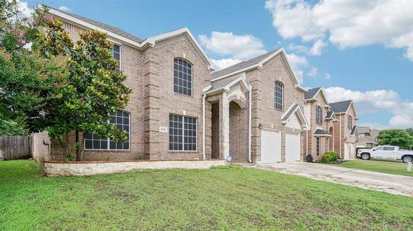 4703 Enchanted Bay Boulevard, Arlington, TX 76016