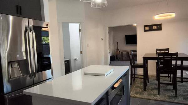 6403 Redstone Drive, Arlington, TX 76001