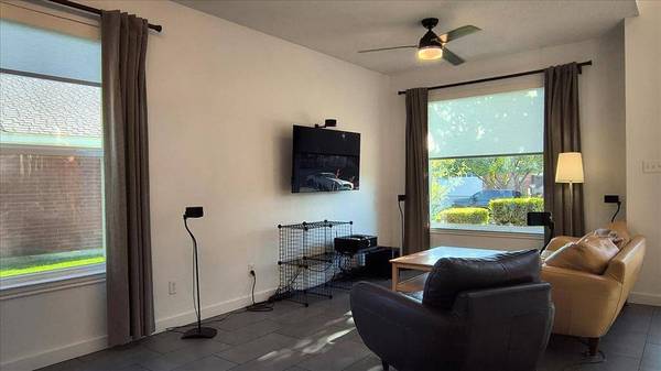 6403 Redstone Drive, Arlington, TX 76001