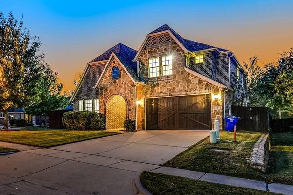 2401 Cabrillo Lane, Mansfield, TX 76063