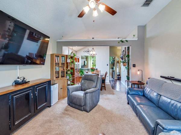 5902 Aloe Court, Arlington, TX 76017