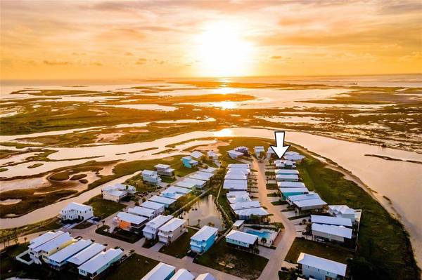 432 Paradise Pointe Drive, Port Aransas, TX 78373