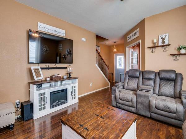 2904 Big Horn Bluff Court, Fort Worth, TX 76108