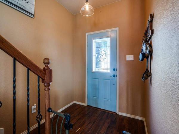 2904 Big Horn Bluff Court, Fort Worth, TX 76108