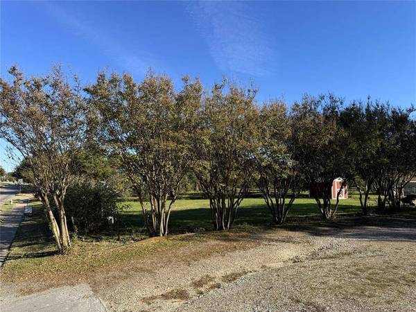 TBD W Sublett Road, Arlington, TX 76017