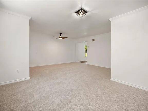 5048 Cedar Hill Road, Fort Worth, TX 76116