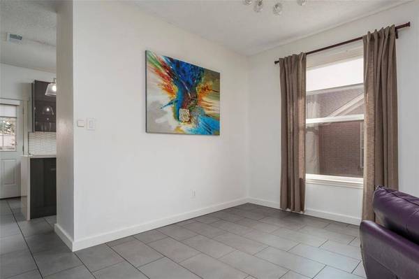 6403 Redstone Drive, Arlington, TX 76001