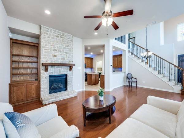 1333 Cog Hill Drive, Fort Worth, TX 76120