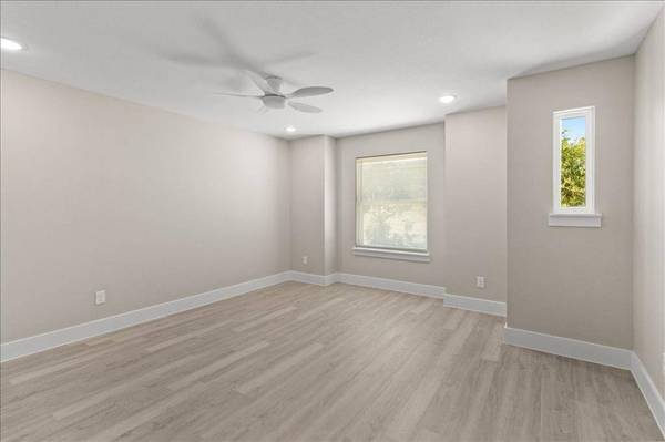 2644-46 Hutchinson Street, Fort Worth, TX 76106