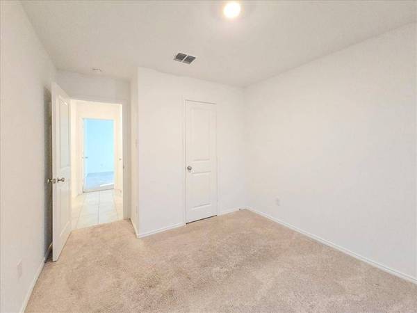 8665 Becker Avenue, Fort Worth, TX 76123
