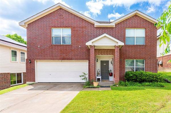 8100 Colbi Lane, Fort Worth, TX 76120