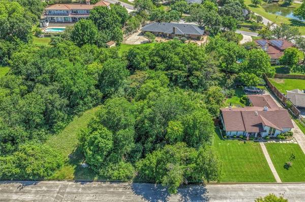 7 Legend Road, Benbrook, TX 76132