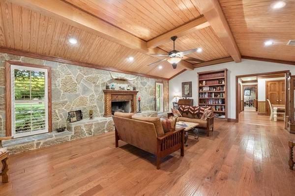 2311 Chaparral Trail, Mansfield, TX 76063