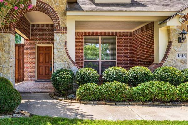 4316 Poppy Drive, Mansfield, TX 76063