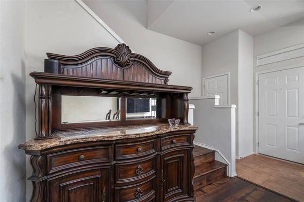 2709 Olympic Park Drive, Grand Prairie, TX 75050