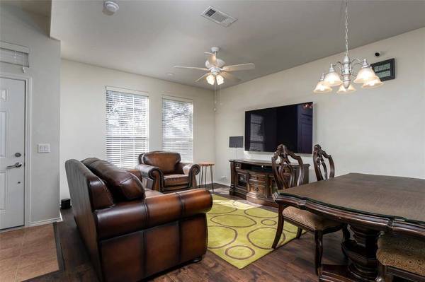 2709 Olympic Park Drive, Grand Prairie, TX 75050