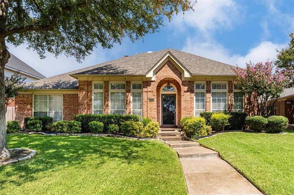 5116 Dewdrop Lane, Fort Worth, TX 76123