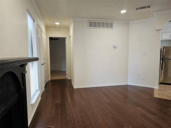 1600 Pecan Chase Circle #6, Arlington, TX 76012