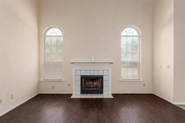 4500 Fargo Drive, Grand Prairie, TX 75052