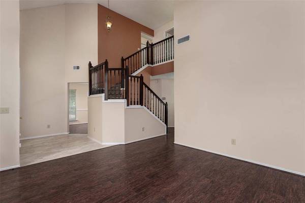 4500 Fargo Drive, Grand Prairie, TX 75052