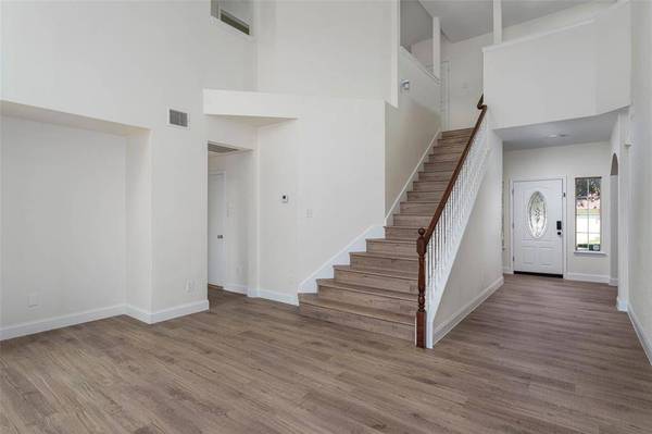 1310 Norman Circle, Arlington, TX 76014