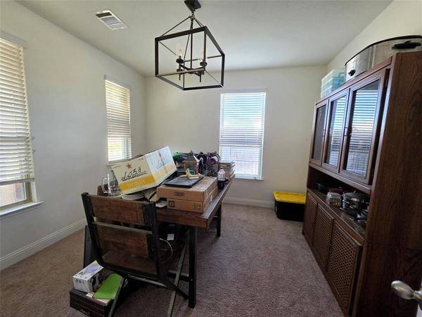 2736 Ryder Lane, Aubrey, TX 76227