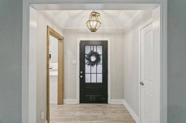 3405 Ruidoso Drive, Arlington, TX 76017