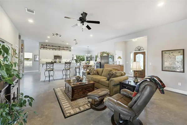 19908 Victoria Chase RD, Lago Vista, TX 78645