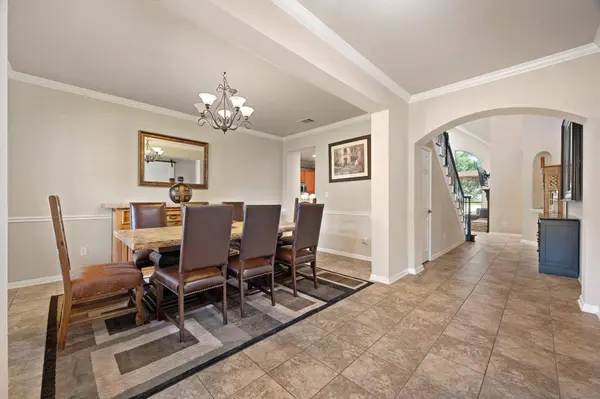 22140 Rose Grass LN, Spicewood, TX 78669