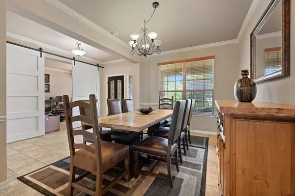 22140 Rose Grass LN, Spicewood, TX 78669