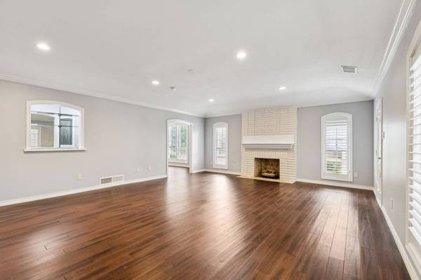 5801 Orchid Ln, Dallas, TX 75230-4023