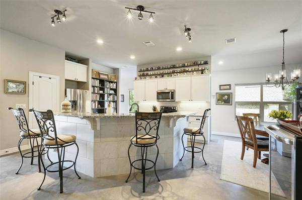 19908 Victoria Chase RD, Lago Vista, TX 78645