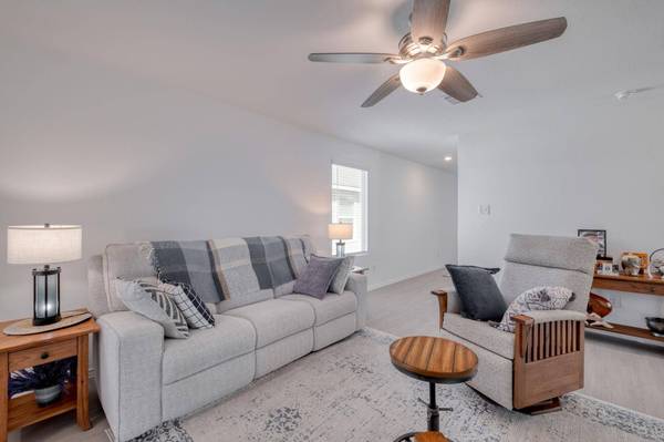 201 Tugboat Annie WAY, Jarrell, TX 76537