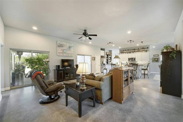 Lago Vista, TX 78645