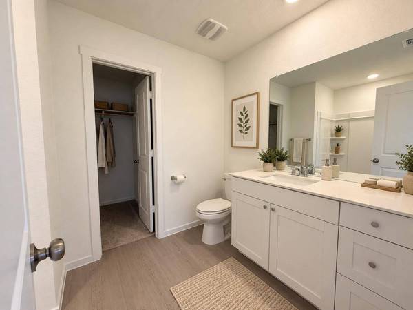 220 Mets WAY, Hutto, TX 78634