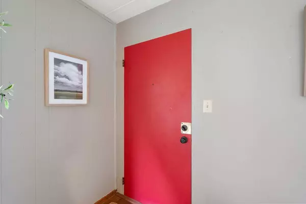 12 Sherman Terrace #2, Madison, WI 53704