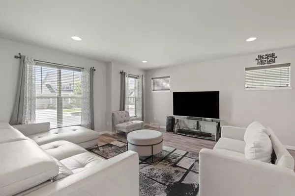 7120 Field Flower Way, Madison, WI 53718