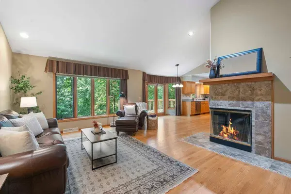 1300 Sundt Lane, Stoughton, WI 53589