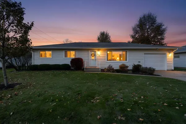 216 Hoover Street, Sun Prairie, WI 53590